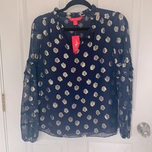 Brand new Lilly Pulitzer blouse with adorable print. Size xs